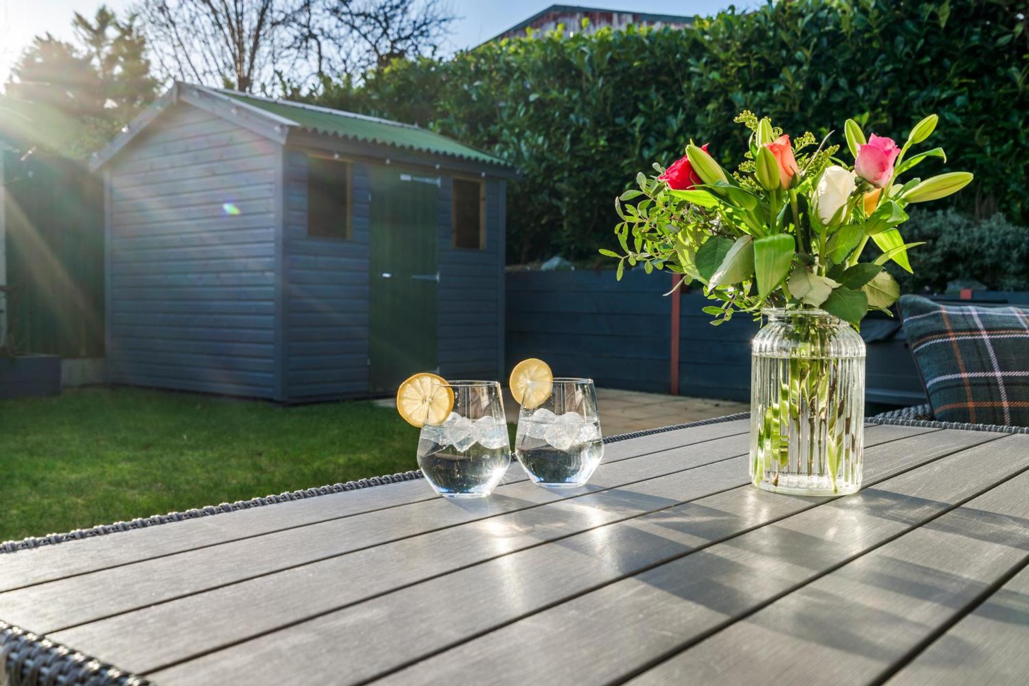 Вилла Pet Friendly With A Hot Tub Hednesford Экстерьер фото